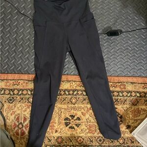 Women's Black High-Waisted Dan skin leggings with pocket